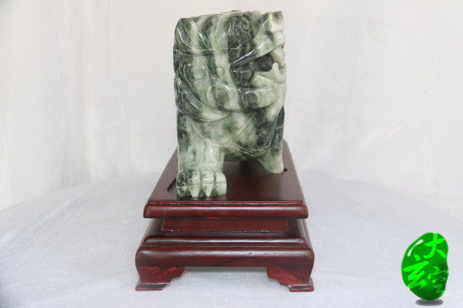 狴犴 大：68000￥ ?。?8000￥